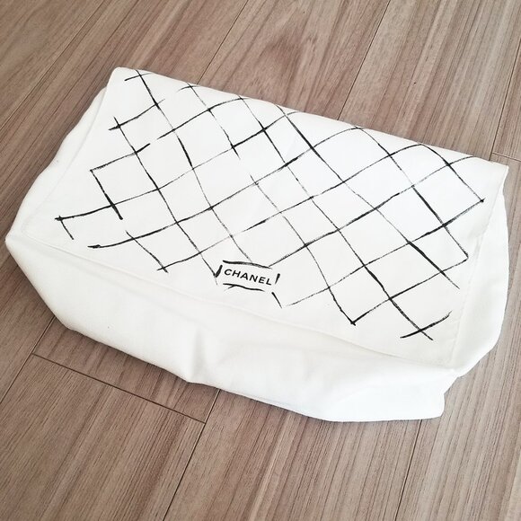 Chanel Karl Lagerfeld Sketch Classic Flap Micro Fiber Dust Bag 13.5"x9.5"x3.75" - Picture 3 of 16